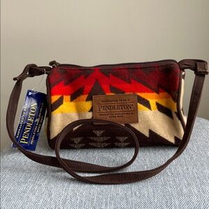 Pendleton Wool Travel Kit Bag Strap Shoulder Purse Barrel Unisex